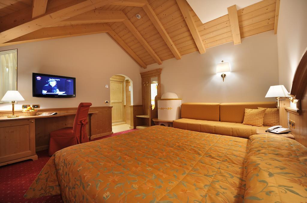 Sporthotel Rosatti Dimaro Δωμάτιο φωτογραφία