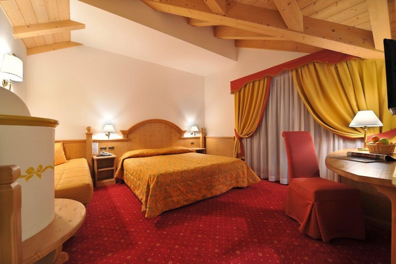 Sporthotel Rosatti Dimaro Εξωτερικό φωτογραφία